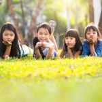 Akses Internet Anak: Melindungi, bukan Mengasingkan